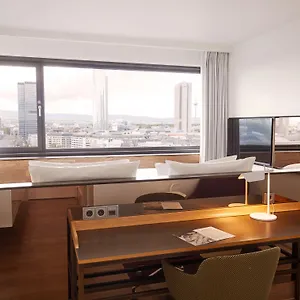 Scandic Frankfurt Museumsufer Otel