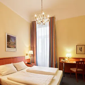 3* Hotel Centro National Frankfurt City, Trademark Collection By Wyndham