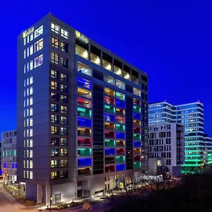 B'mine Frankfurt Airport Hotel