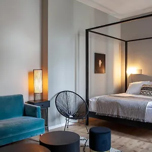 2* Apartahotel The Fabric
