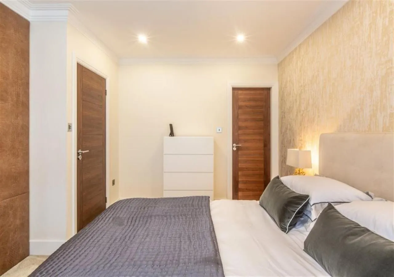 Ferienhaus Villa Penthouse Frankfurt Center-Close To Amenities Frankfurt am Main